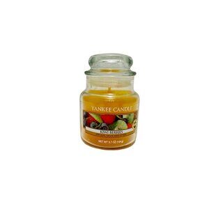 Yankee Candle Retired "KIWI BERRIES" Fruit 3.7 oz White Label RARE New